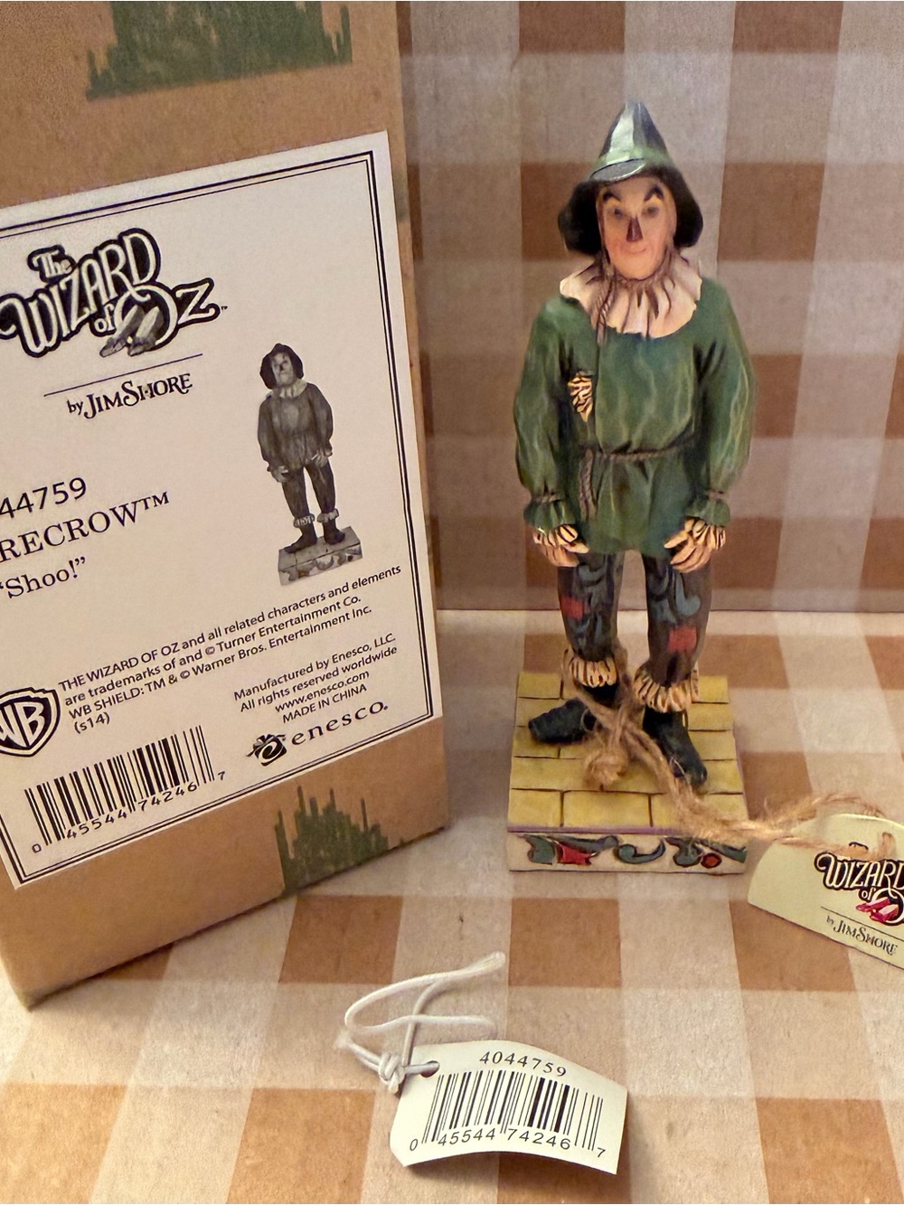Jim Shore Wizard of Oz Scarecrow “Shoo” # 4044758 **Retired**